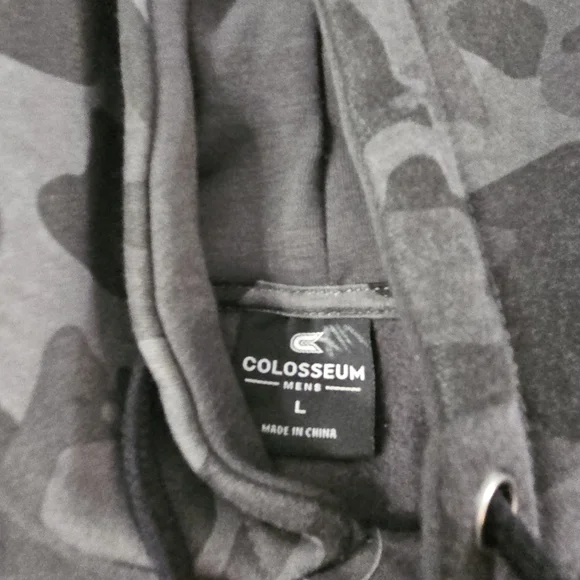 Colosseum Charcoal Oregon State Beavers Camouflage Hoodie - Picture 2 of 7